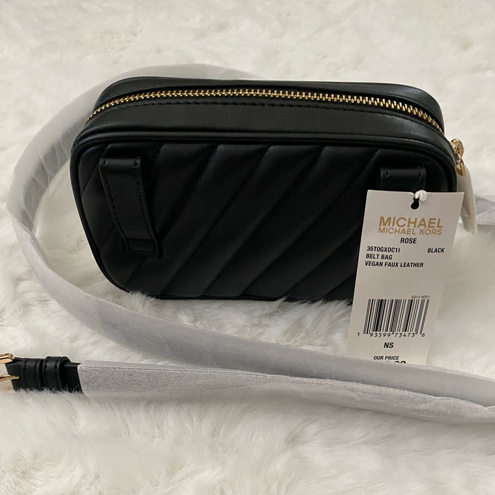 MICHAEL KORS Belt Bag,Black, Gold Hardware,New, 3 CC Slots